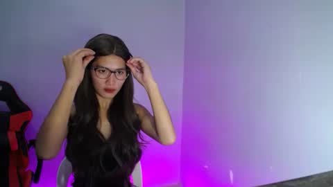 hailey69sexy online show from September 2025 07:32:02 AM