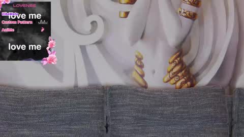 Snapshot of hailey_peach chatting on November 2025 06:12:01 PM HaileyPeach online show from November 2025 06:12:01 PM