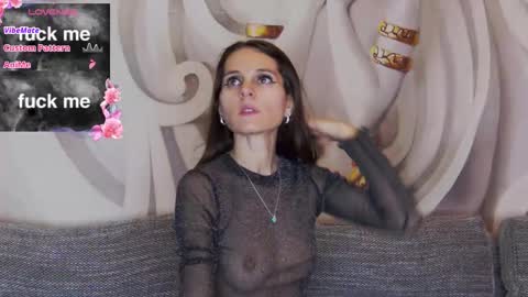 HaileyPeach online show from February 2026 06:39:01 PM