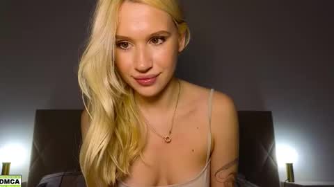 hailey_would online show from March 2026 10:15:02 PM