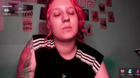 Snapshot of haileyfoxy chatting on June 2026 03:46:02 PM Hailey online show from June 2026 03:46:02 PM