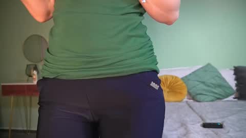 Hailey online show from March 2025 04:49:01 AM