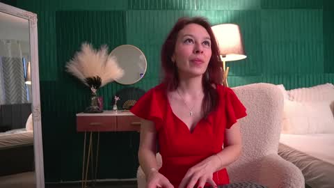 Hailey online show from March 2026 04:18:01 AM