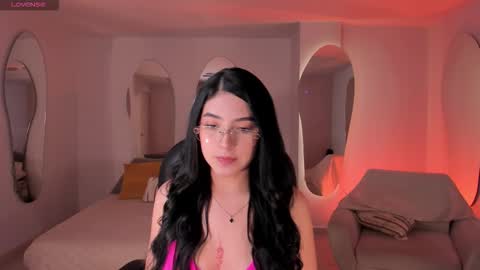 Hailey online show from February 2026 12:05:02 PM