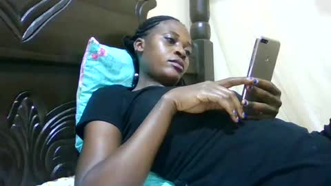 Snapshot of hairy_africanbae chatting on June 2026 11:20:01 PM hairy_africanbae online show from June 2026 11:20:01 PM