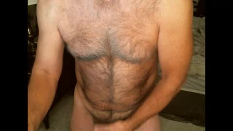 Snapshot of hairypecsguy chatting on February 2025 05:43:02 PM Hairy pecs online show from February 2025 05:43:02 PM