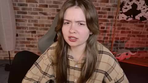 HaleySun online show from November 2025 09:09:01 AM