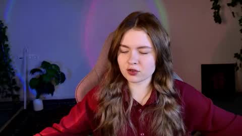 HaleySun online show from November 2025 01:12:02 PM