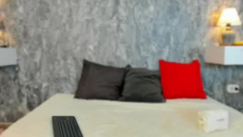 Snapshot of halilalovelace chatting on May 2026 11:39:02 AM Hali online show from May 2026 11:39:02 AM