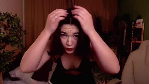 Snapshot of halle_berrry chatting on November 2025 02:13:01 PM Mary online show from November 2025 02:13:01 PM