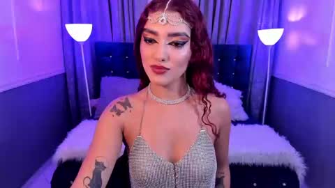 Snapshot of hallsred_rh chatting on December 2024 10:51:01 PM Halls Red online show from December 2024 10:51:01 PM