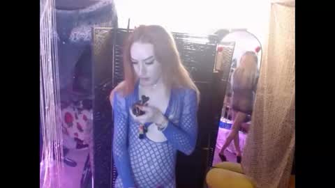 halovalentine online show from September 2025 02:06:02 AM