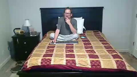 hammerthatthang73 online show from April 2026 06:57:01 AM