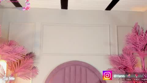 hanaahquinn online show from April 2026 11:34:01 AM