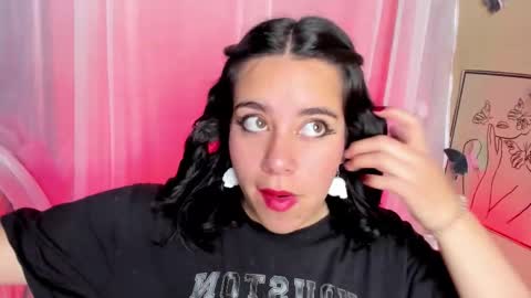 Hanah Montana Independent model online show from November 2025 12:27:02 PM