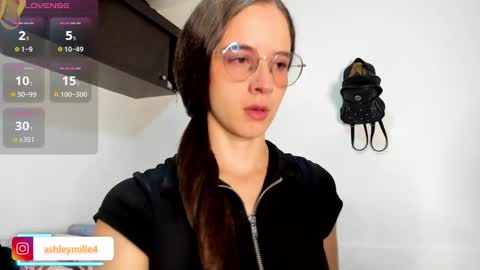 hanasleep online show from October 2025 07:15:02 PM