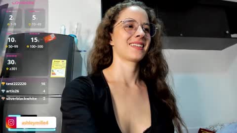 hanasleep online show from November 2025 08:19:01 PM