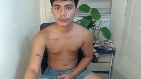 handsome_vanana online show from February 2025 03:02:02 AM