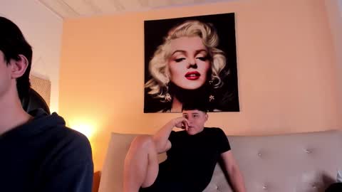 leonardfarrucknick and otis online show from March 2026 12:43:02 PM