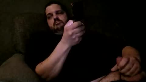 Handsomedaddy198923 online show from January 2026 06:07:01 AM