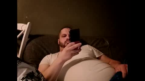 Handsomedaddy198923 online show from March 2026 05:31:02 AM