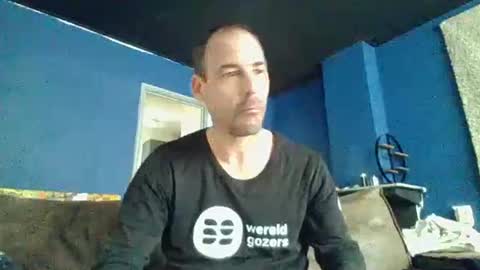 handsomeguy4ever online show from December 2025 12:54:01 PM