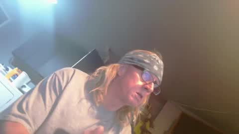 Snapshot of handyman5303 chatting on January 2025 06:25:01 PM Handystudman online show from January 2025 06:25:01 PM