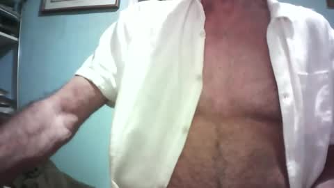 handymanforyou177322 online show from February 2026 01:22:01 AM