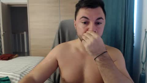 Snapshot of hankmalone chatting on December 2024 07:16:01 AM HankMalone online show from December 2024 07:16:01 AM