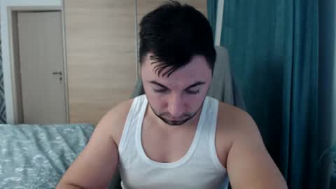 Snapshot of hankmalone chatting on January 2025 04:32:01 AM HankMalone online show from January 2025 04:32:01 AM