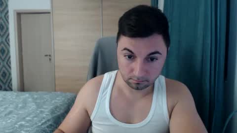 Snapshot of hankmalone chatting on January 2025 06:10:02 PM HankMalone online show from January 2025 06:10:02 PM