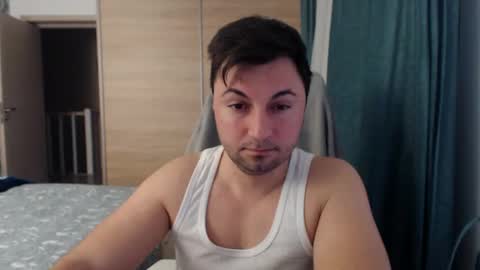 Snapshot of hankmalone chatting on February 2025 04:55:01 PM HankMalone online show from February 2025 04:55:01 PM