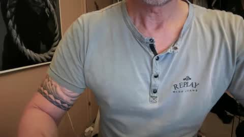 hanky online show from March 2025 05:29:01 PM