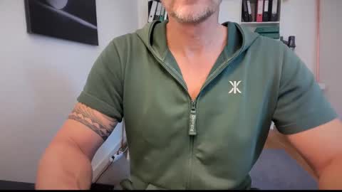 hanky online show from October 2025 11:00:01 AM