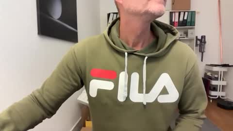 hanky online show from December 2025 08:45:01 AM