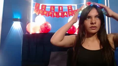 Hanna online show from October 2025 04:37:01 PM