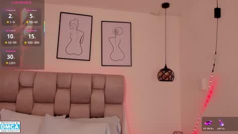 hanna__evans_ online show from March 2026 11:28:02 AM