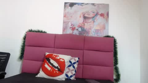 Snapshot of hanna__palmer1 chatting on December 2024 11:44:01 AM Hanna Palmer online show from December 2024 11:44:01 AM