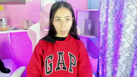 Snapshot of hanna_azumi_ chatting on April 2026 03:53:02 AM hanna online show from April 2026 03:53:02 AM