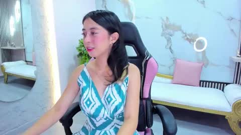 Snapshot of hanna_cutte_ chatting on October 2025 07:04:02 PM Hanna online show from October 2025 07:04:02 PM