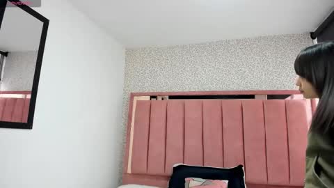  H A N N A  online show from March 2026 07:54:01 PM