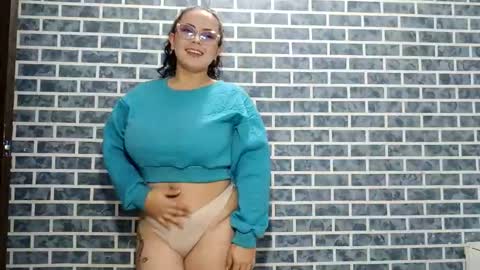 hanna_moons online show from April 2026 12:57:02 AM