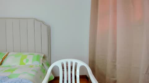 Hanna online show from September 2025 04:19:01 PM