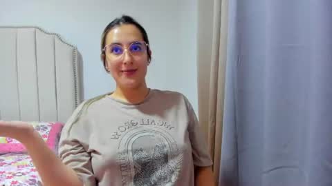 Hanna online show from July 2026 11:31:01 PM