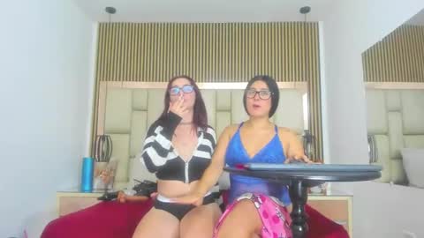 hannaANDcherri online show from November 2025 08:08:02 PM