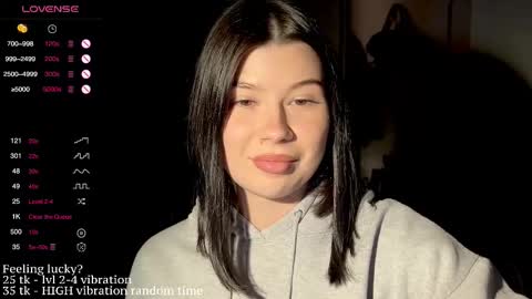 Hannah Allin online show from November 2025 05:46:01 PM