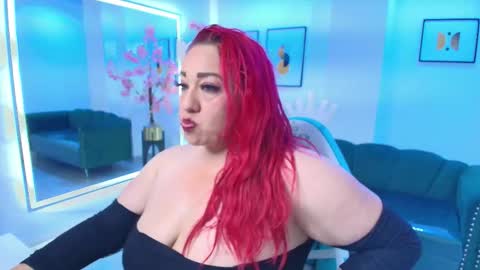 Hannah  online show from January 2026 07:49:02 PM