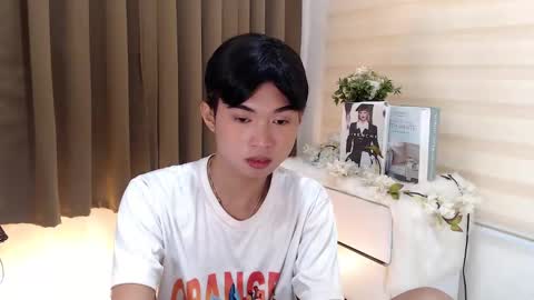 Snapshot of hannah_davis69 chatting on December 2024 04:09:02 AM Alex online show from December 2024 04:09:02 AM