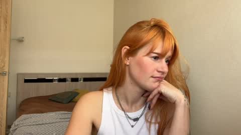 hannah levis  online show from April 2026 08:01:01 AM