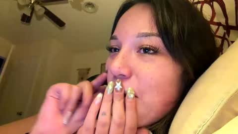Snapshot of hannahbbgirl chatting on March 2026 05:46:01 AM hannahbbgirl online show from March 2026 05:46:01 AM